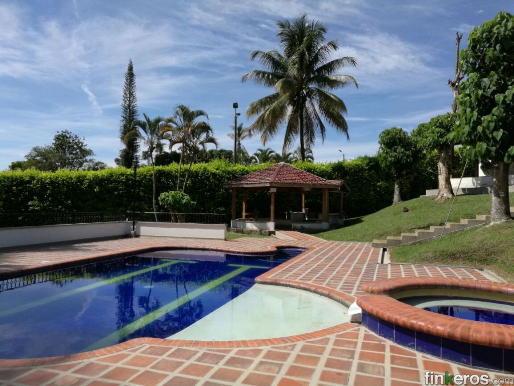 Finca hermosa en alquiler para pasar tu mejor descanso LSF24 - Finca en Pereira, Risaralda